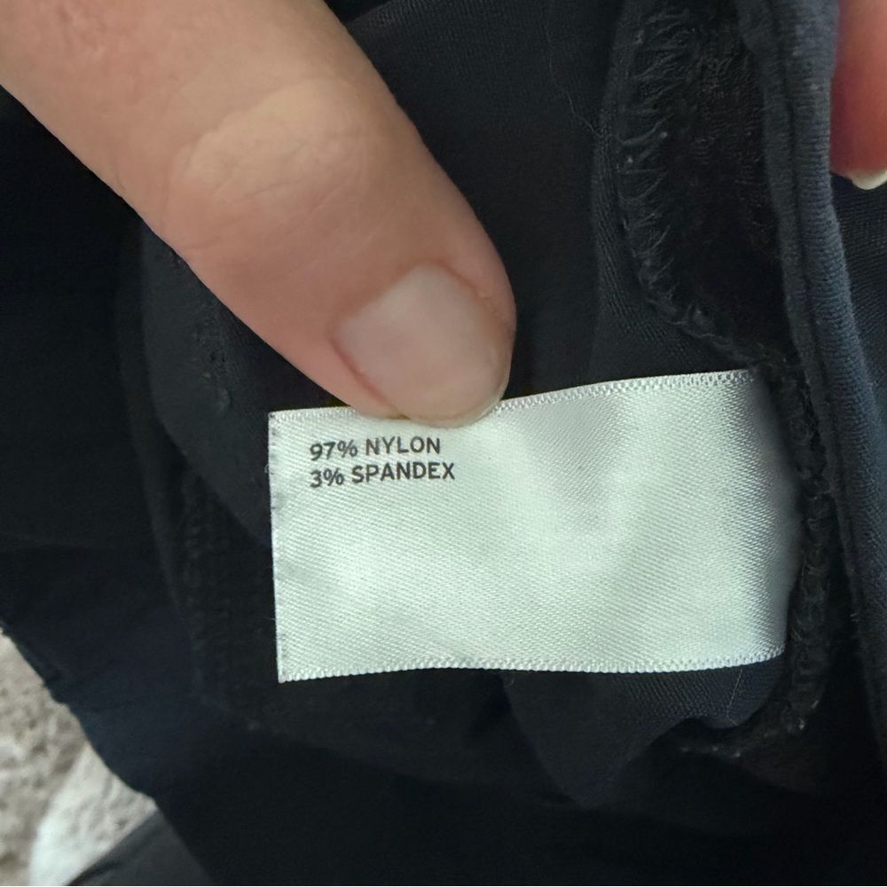 Duluth Trading Co Women’s Dry on the Fly 7 inch Short Black Size 12 EUC - Picture 10 of 10